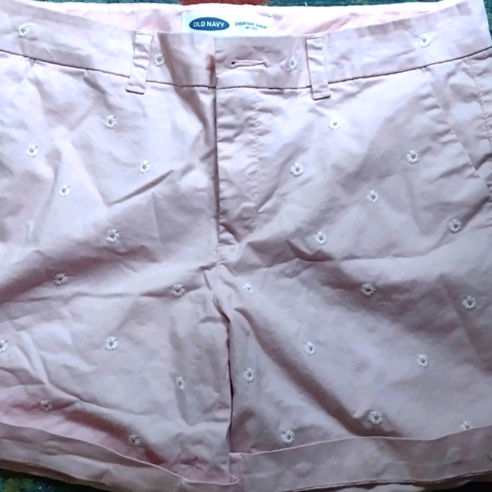 Daisy shorts